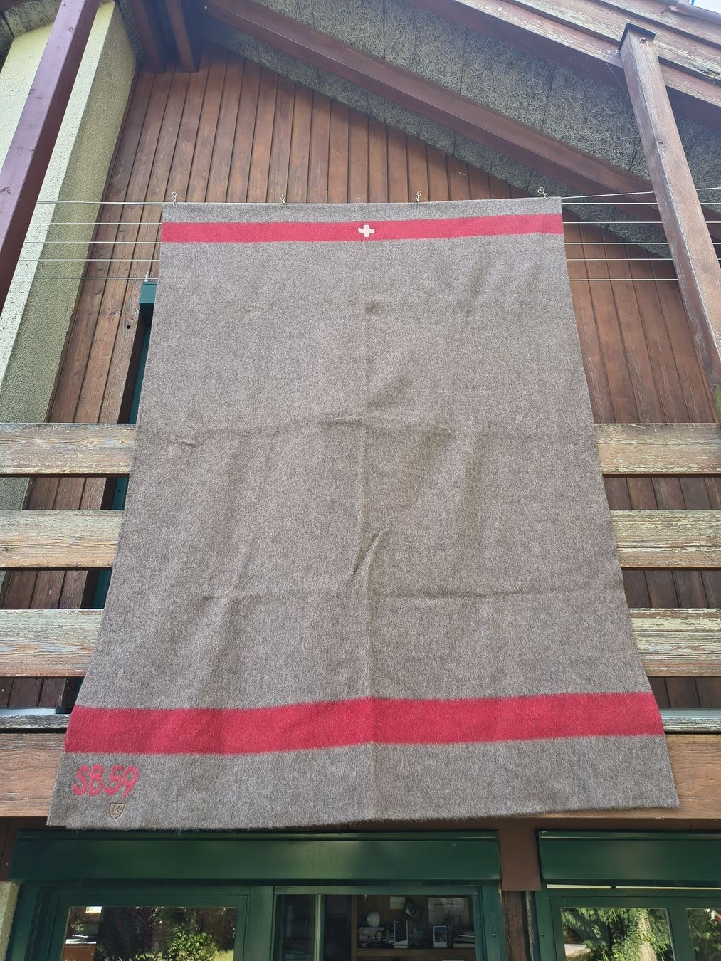 Coperte: Wolldecke Schweizer Armee, neuwertig und robust – Usato da Bubikon venduto da Andi230 1