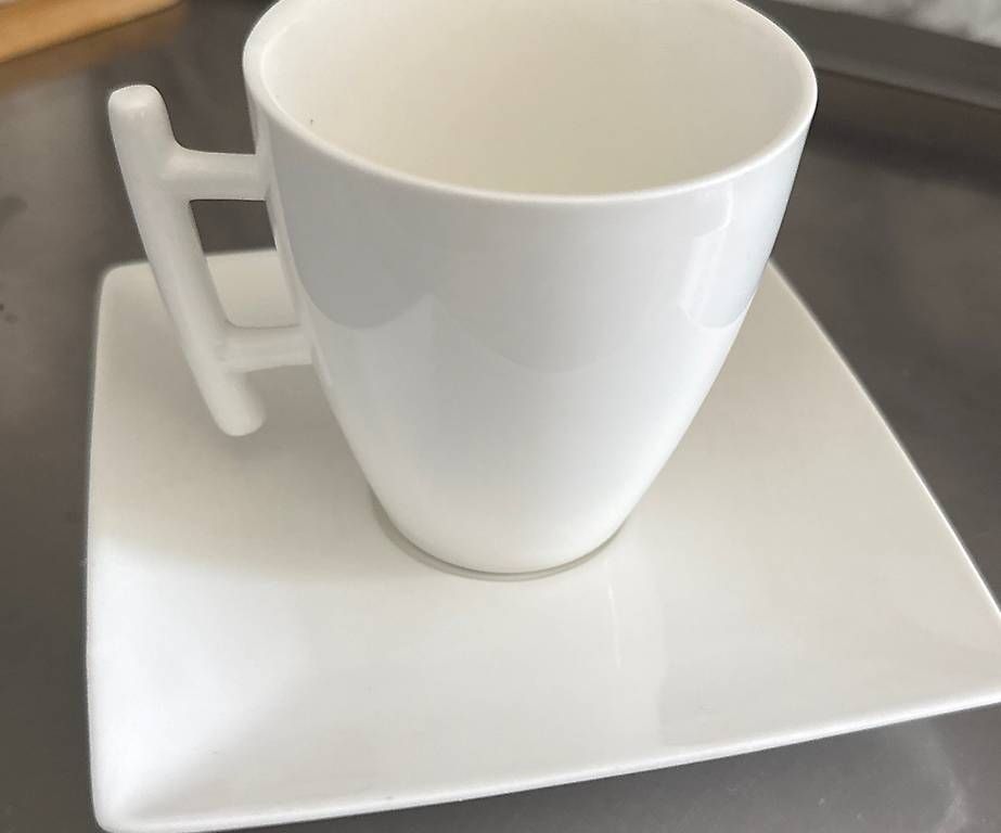 Tassen: Milchkaffee Tasse – Gebraucht aus Zürich von alj_pgr2