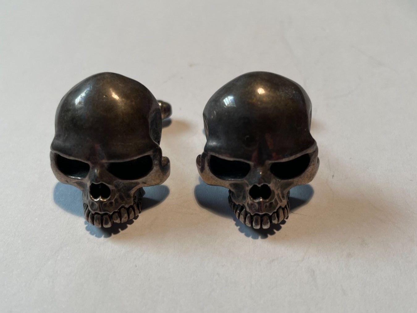 Gemelli: Skull - pair of cufflinks – Nuovo (secondo la descrizione) da APPLES venduto da az02