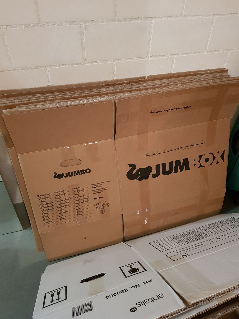 Cartons: 11 Umzugskartons – D'occasion à Adliswil par Barbieworld 1