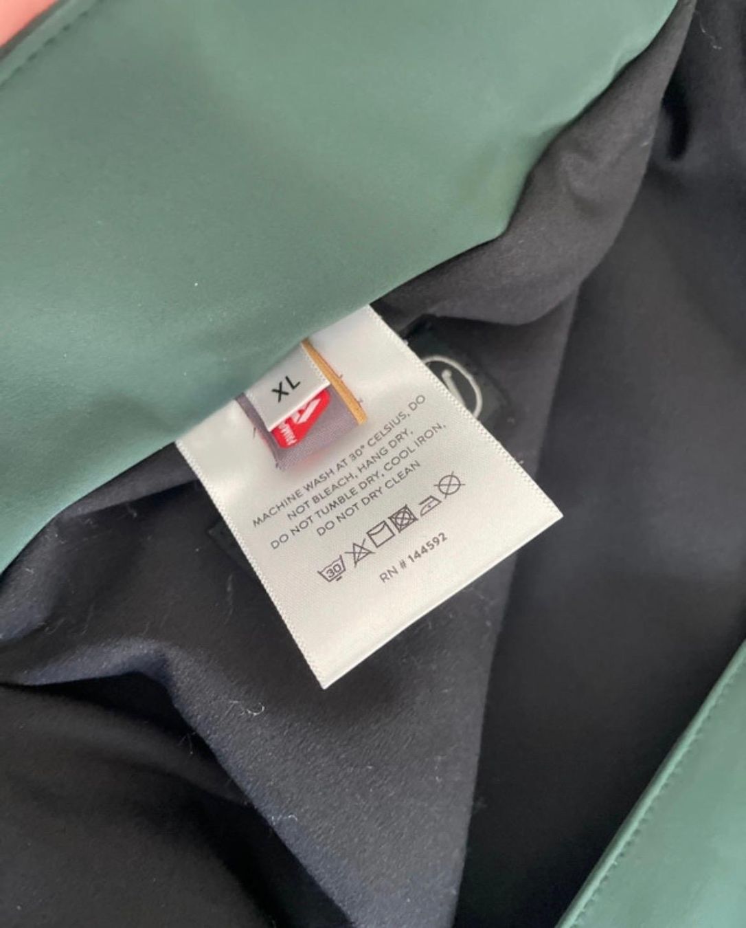 Pantaloni: Aztech ski pants green uomo – Usato da Pontresina venduto da cli_g8qv 5