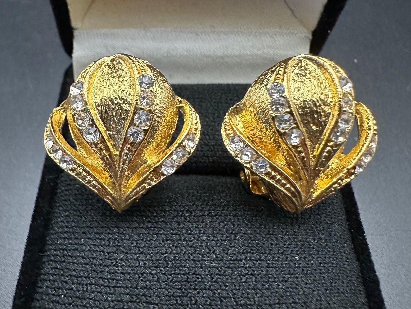 Ohrringe & -stecker: Vintage Ohrringe Luxus Modeschmuck 1960 – Gebraucht aus Lamone von LaCantinaMagica