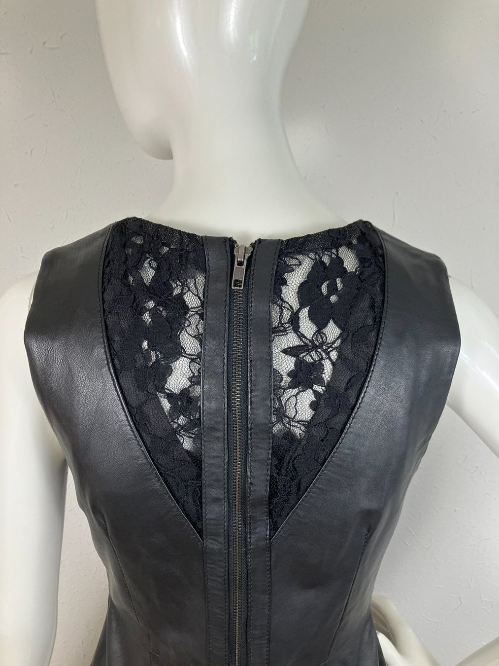 Avant Premiere Vestiti: Avant Premier Lederkleid Gr.36 – Usato da Laupen ZH venduto da kar_lfz6 3