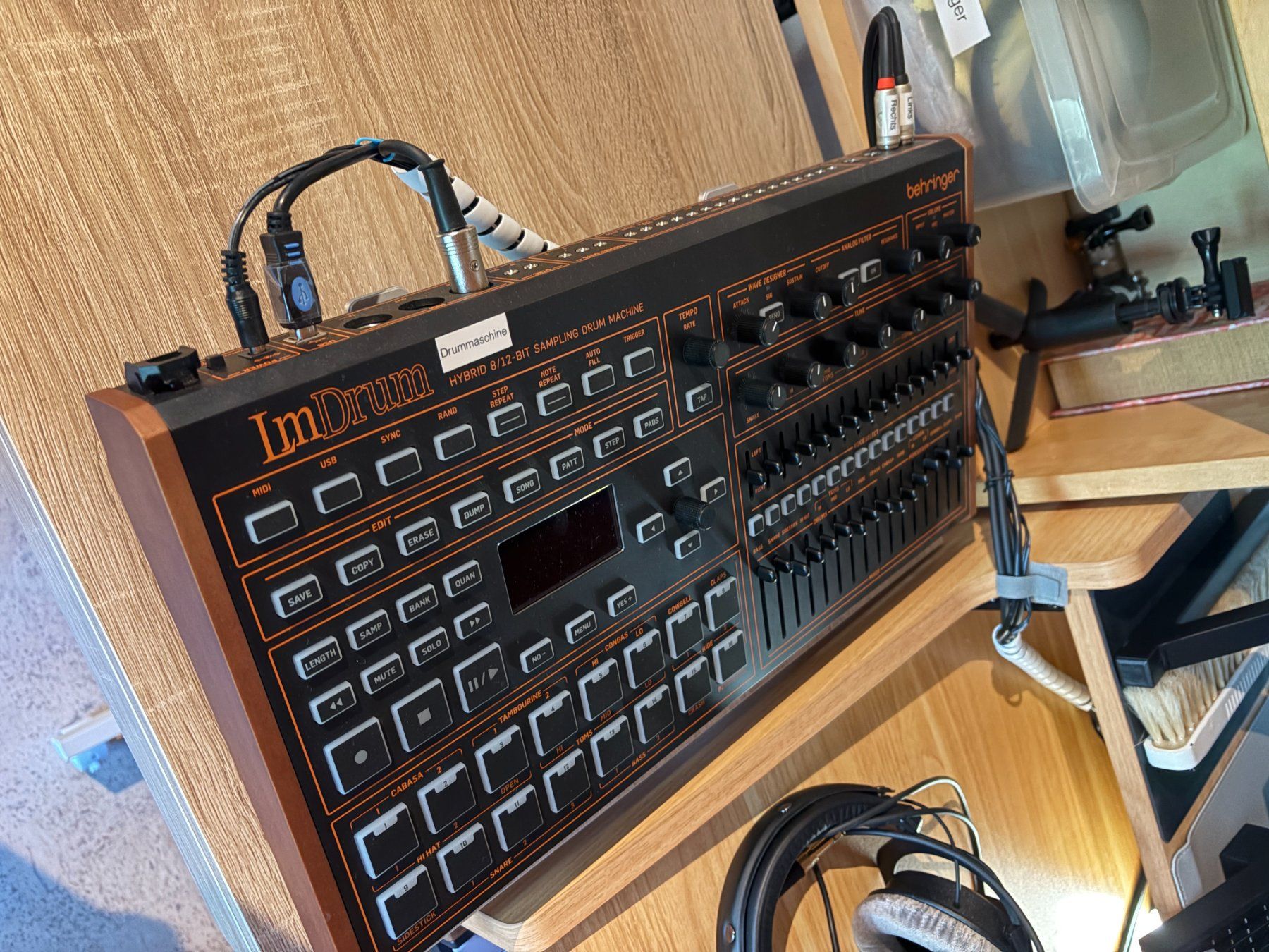 Strumenti musicali: LM Drummaschine Behringer – Usato da Zermatt venduto da fug_f5dt 1