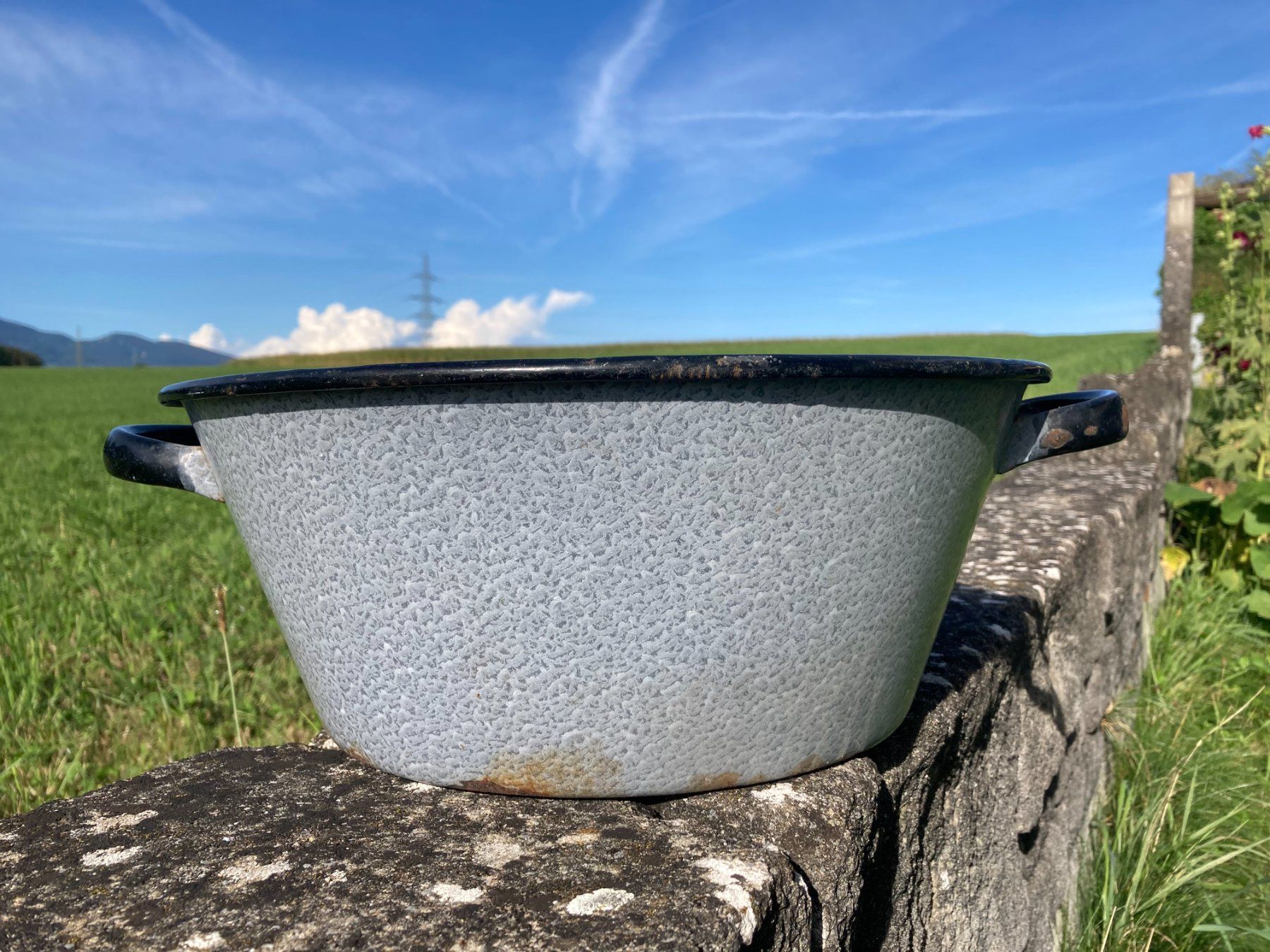 Altre Decorazioni per giardino: Alter Email - Zuber  Becken  rund – Usato da Subingen venduto da ArtBead