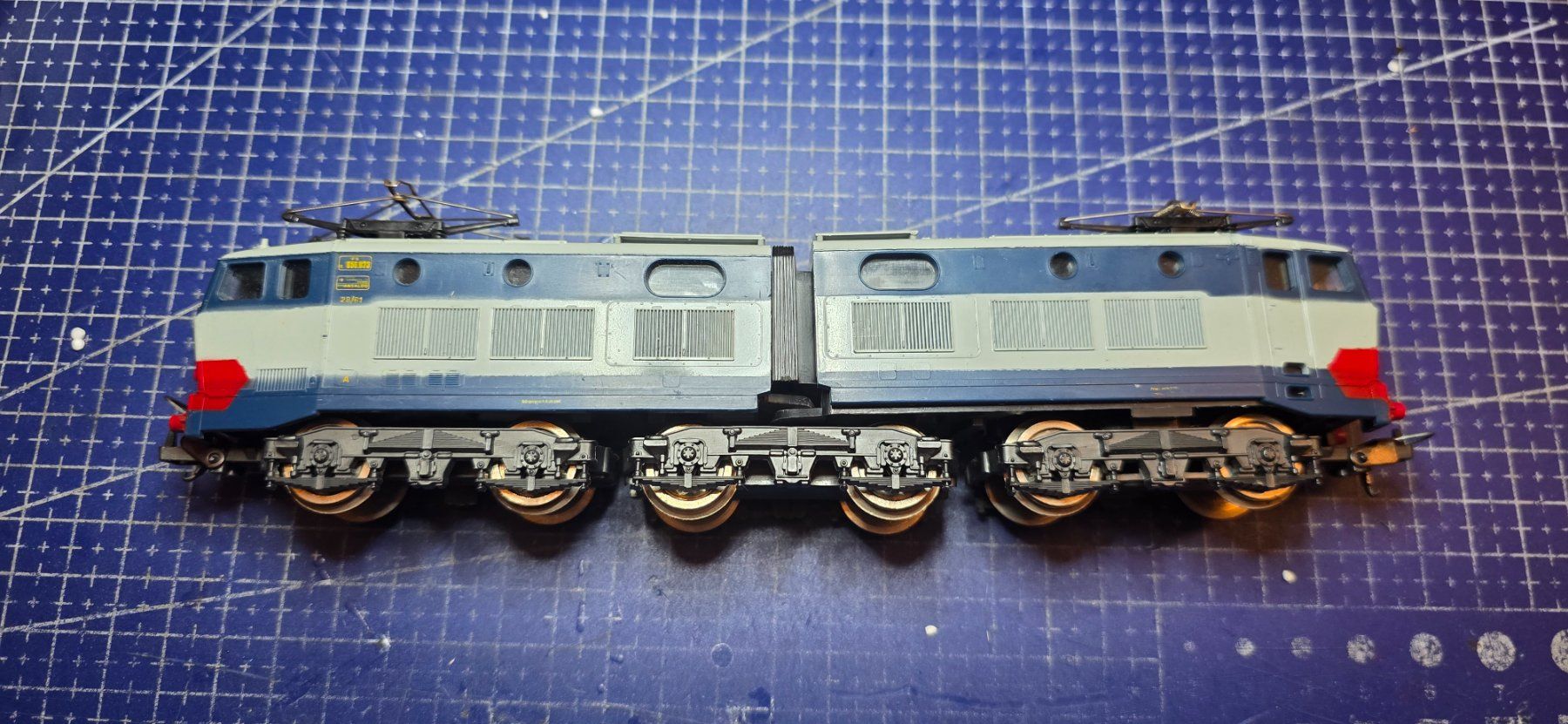 Lima Trains électriques: E 656 Lima HO/DC Analog – D'occasion à Hochfelden par Danizh0