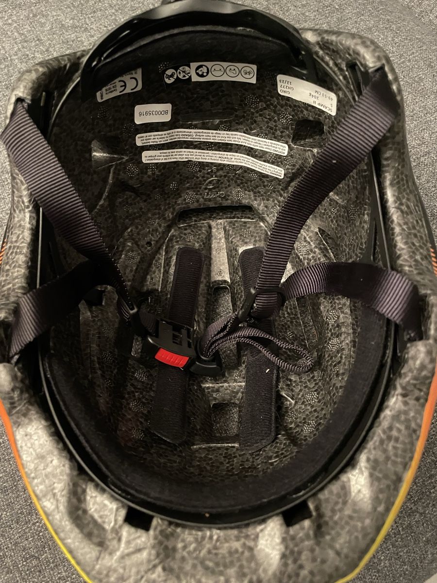 Giro Helme: Giro Kinder Fahrradhelm 49-53cm – Gebraucht aus Wil SG von Celesta_89 1