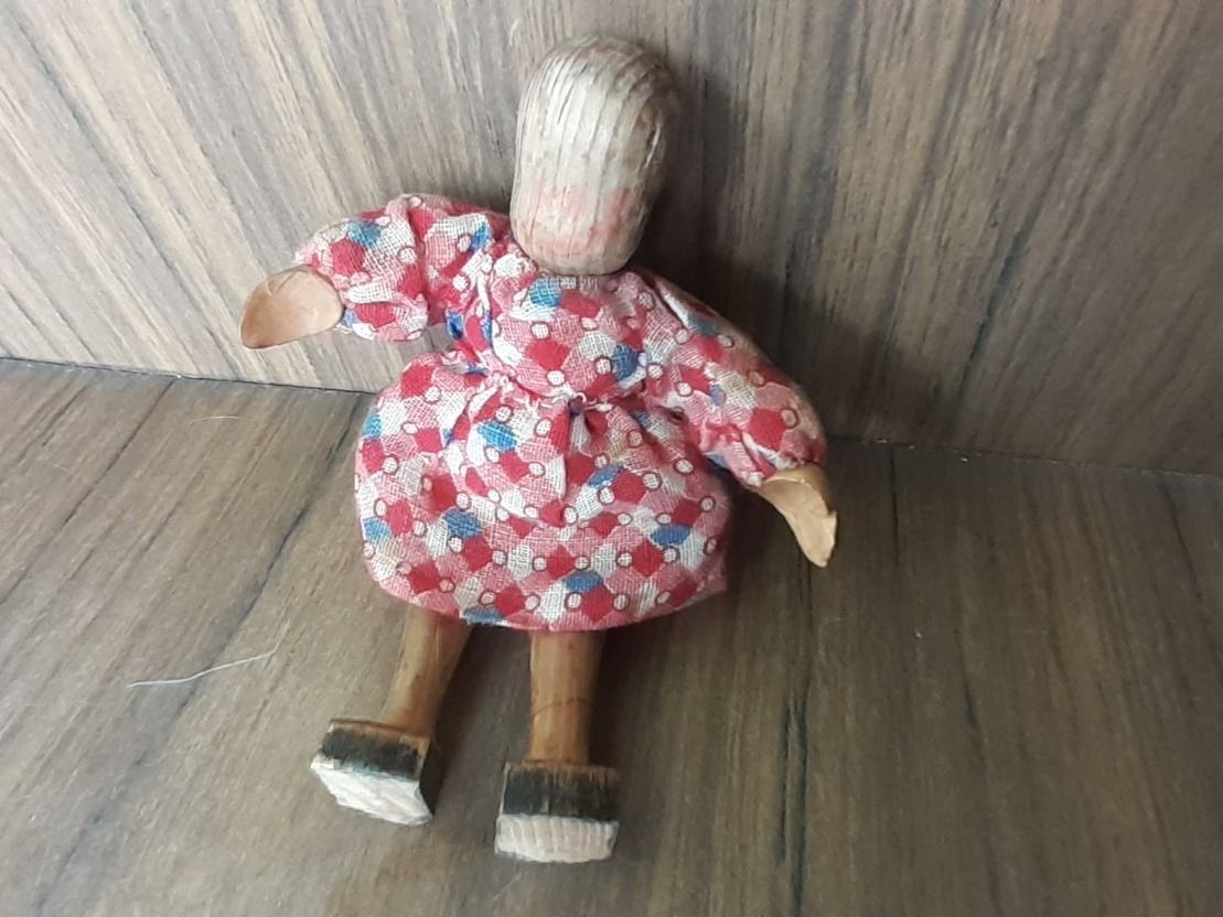 Bambole: Puppe Püppchen Holz – Usato da Mörschwil venduto da lindaswunderkiste 4