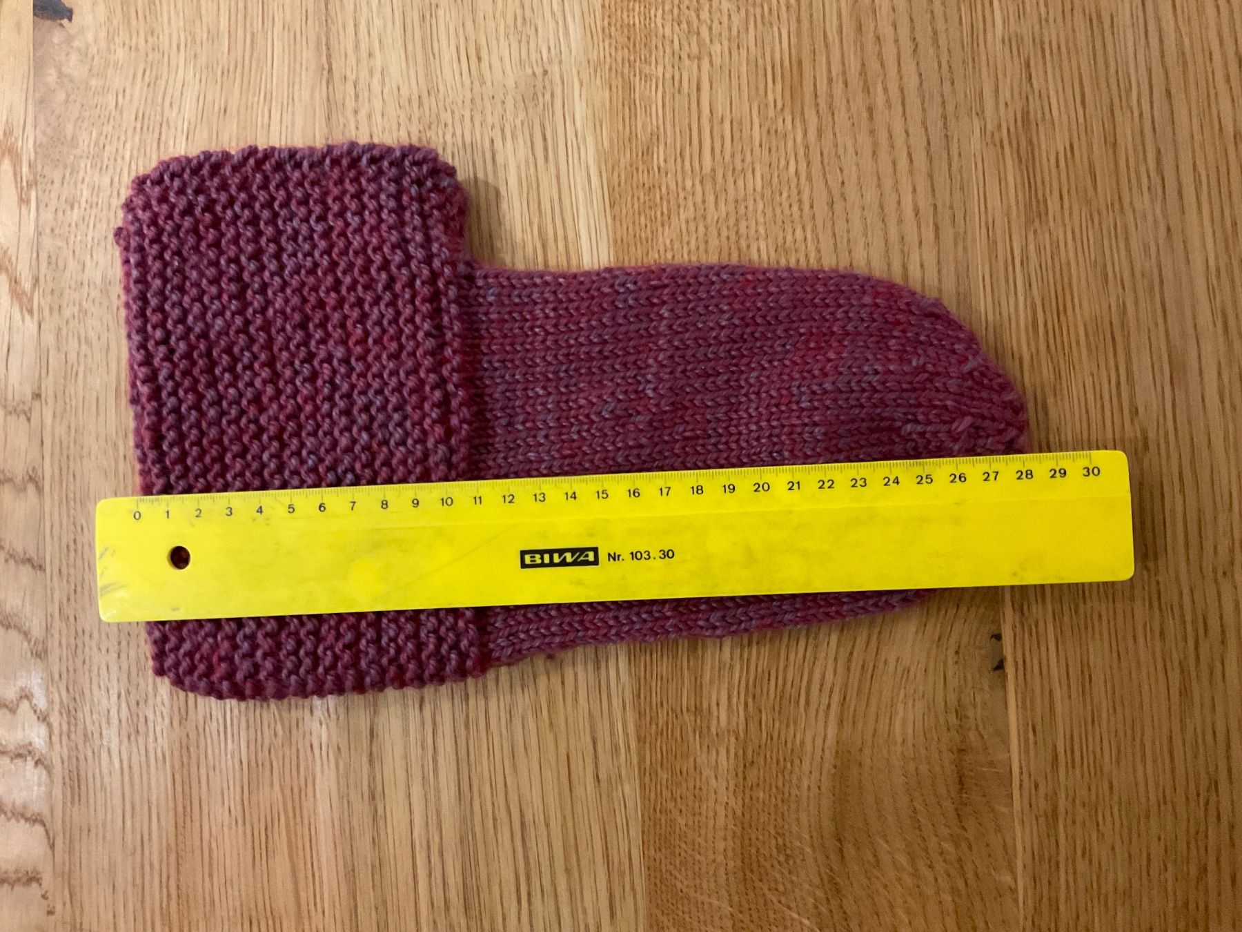 Calze: Warme Handgestrickte Bettsocken Gr. 41 & 42 – Nuovo (secondo la descrizione) da Wetzikon ZH venduto da FeeF 1