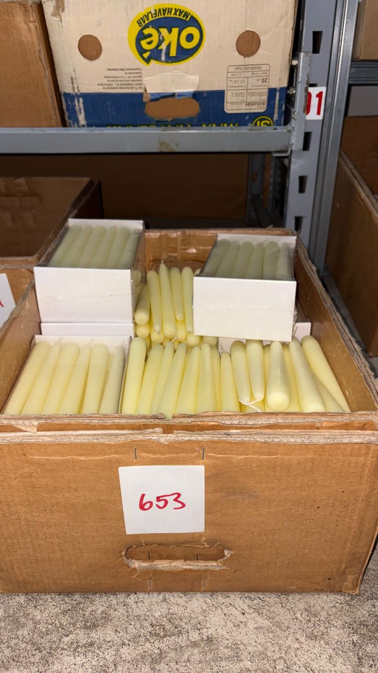 Candele: 653 Posten Kerzen aus Liquidation – Nuovo (secondo la descrizione) da Derendingen venduto da Meisterstuecke