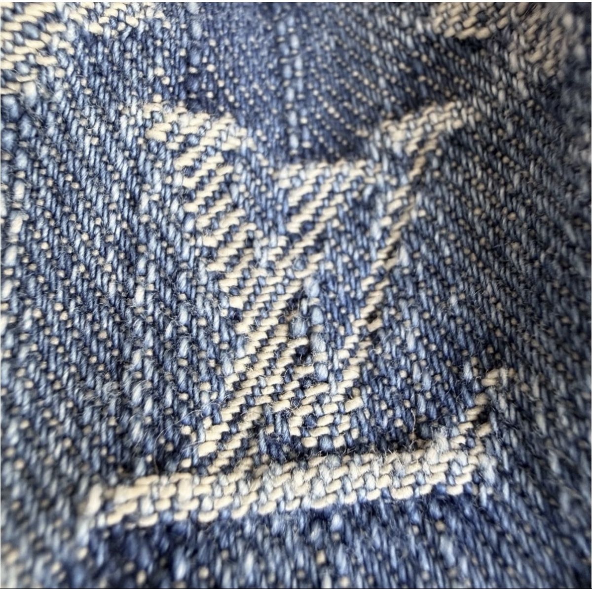 Louis Vuitton Sacs femmes: Louis Vuitton Pochette Valley Monogram – Neuf (Voir description) à Chur par tince07 5