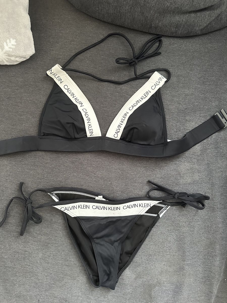 Calvin Klein Badekleider & Bikinis: Calvin Klein Bikini – Gebraucht aus Uetikon am See von Lorella.v