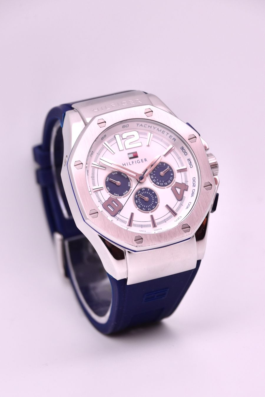 Tommy Hilfiger Montres: Tommy Hilfiger Oak – Neuf (Voir description) à Winterthur par octagonw 2