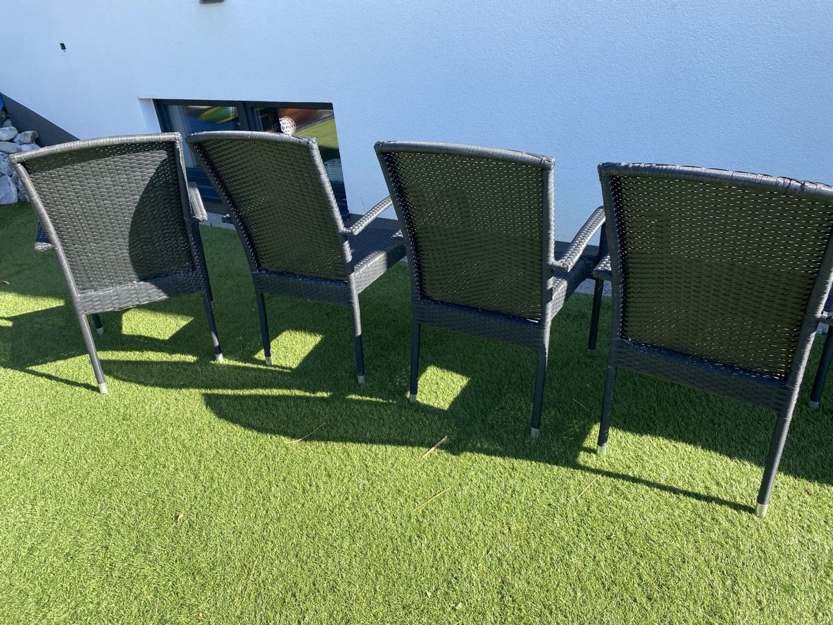 Chaises: 4 Stk. Polyrattan Gartenstühle – D'occasion à Rorschacherberg par shuk89 2