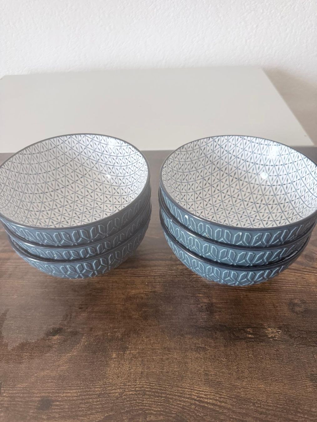 Set di piatti: Geschirr Set, Teller mit Design,Neuwertig – Usato da Wynau venduto da sascha4979 3