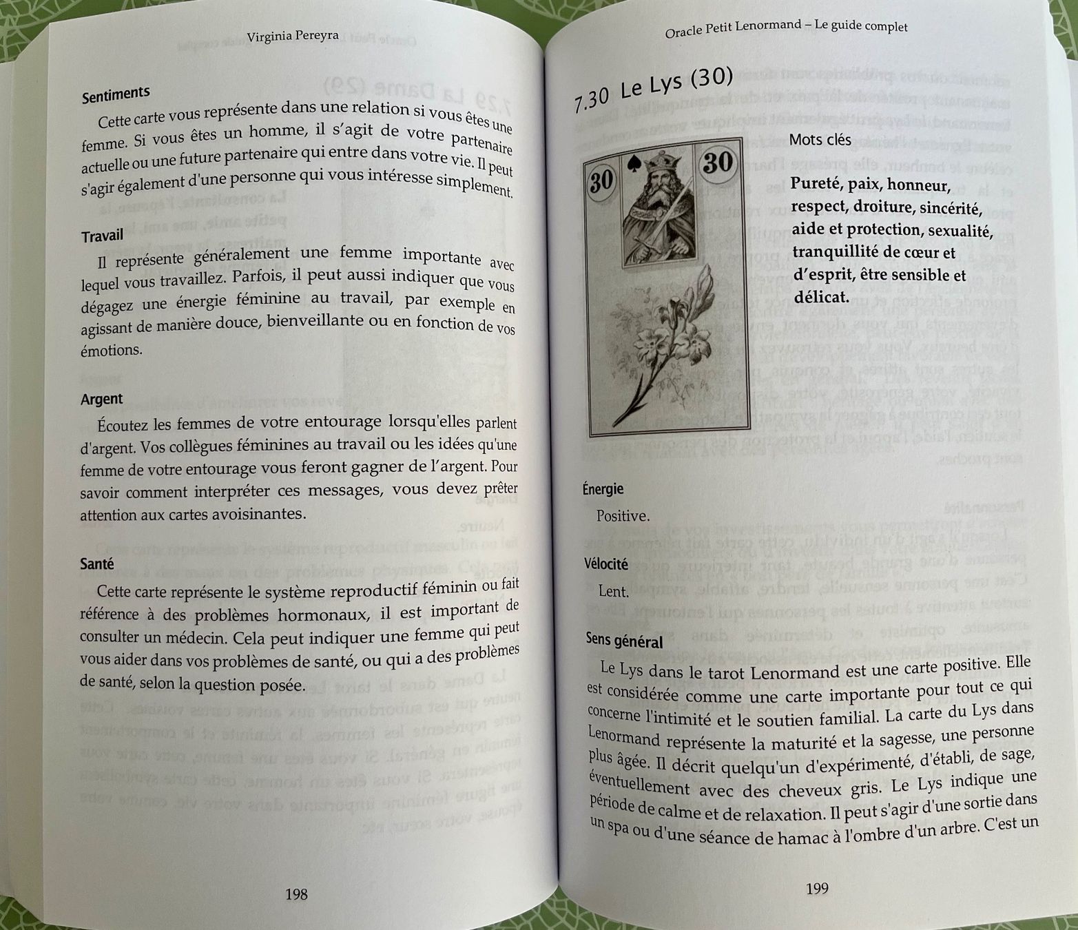 Libri: Oracle Petit Lenormand - Le guide complet – Usato da Le Crêt-p-Semsales venduto da staglione69 2