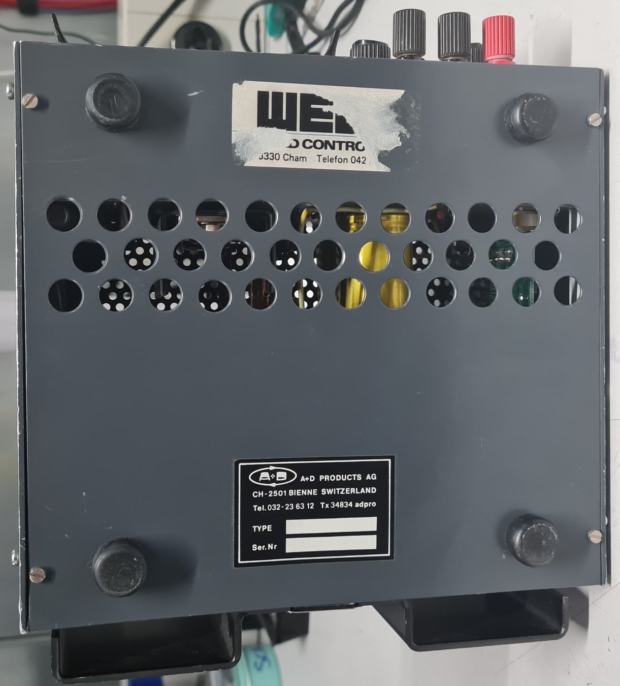 Elettrotecnica: Labornetzgerät 0-30V, 0-3A Linear mit Netztrafo – Usato da Horw venduto da Arta20000 3