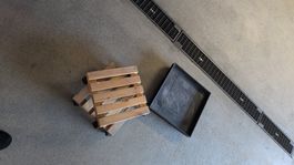 Holz Untersetzer für Pflanzen mit Plastikwanne 4 Stuck