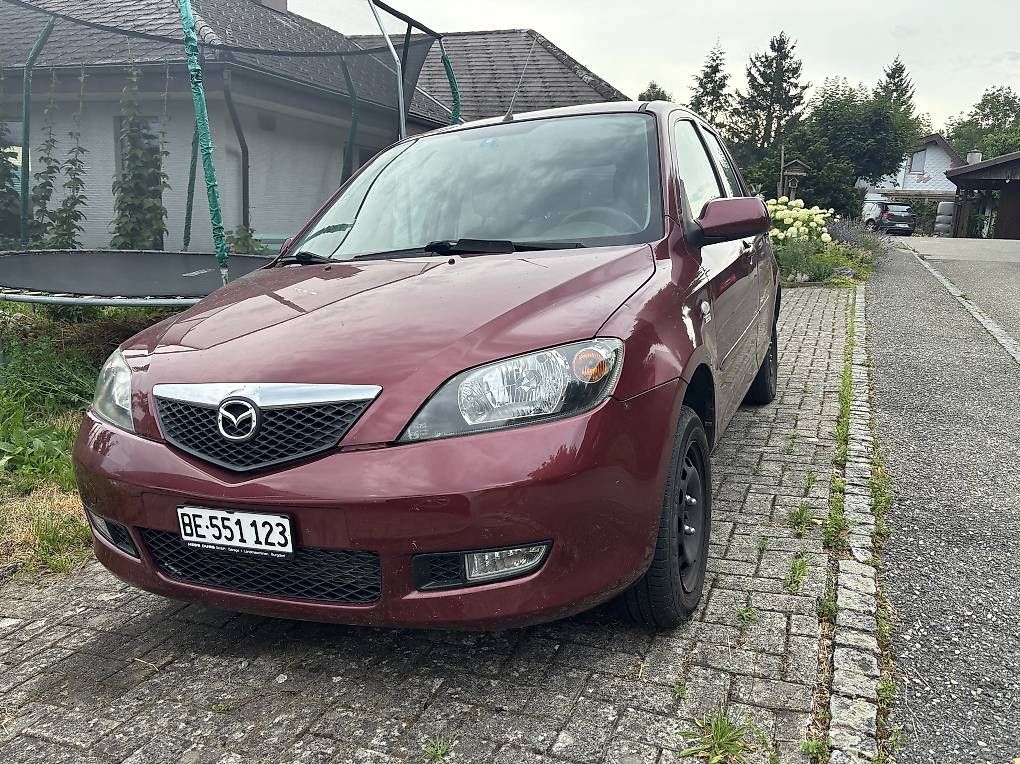 Mazda Autos: Mazda 2 1.4 ab MFK – Gebraucht aus Madiswil von o8v8i 2