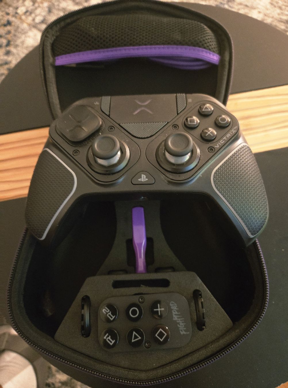 Sony Controller: Victrix Pro BFG Controller  – Nuovo (secondo la descrizione) da Felsberg venduto da matzasm