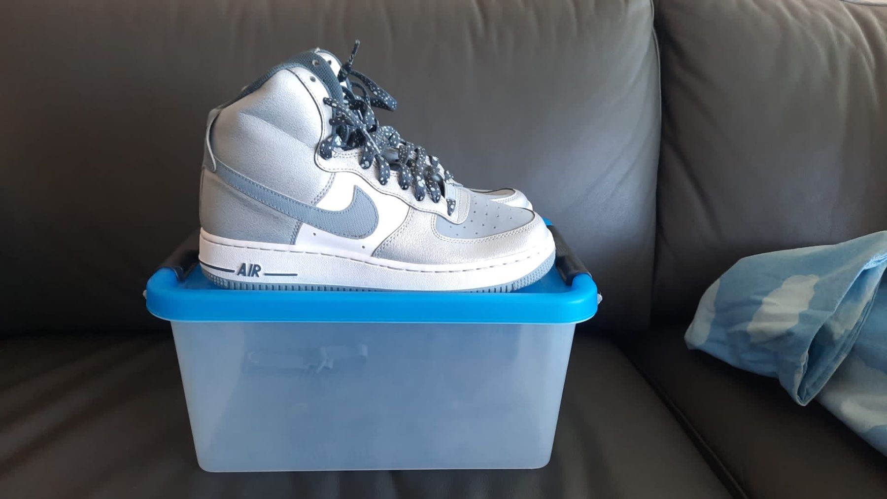 Nike Scarpe da donna: Nike Air force 1 glow in the dark – Nuovo (secondo la descrizione) da Schmitten FR venduto da dia_y5nx