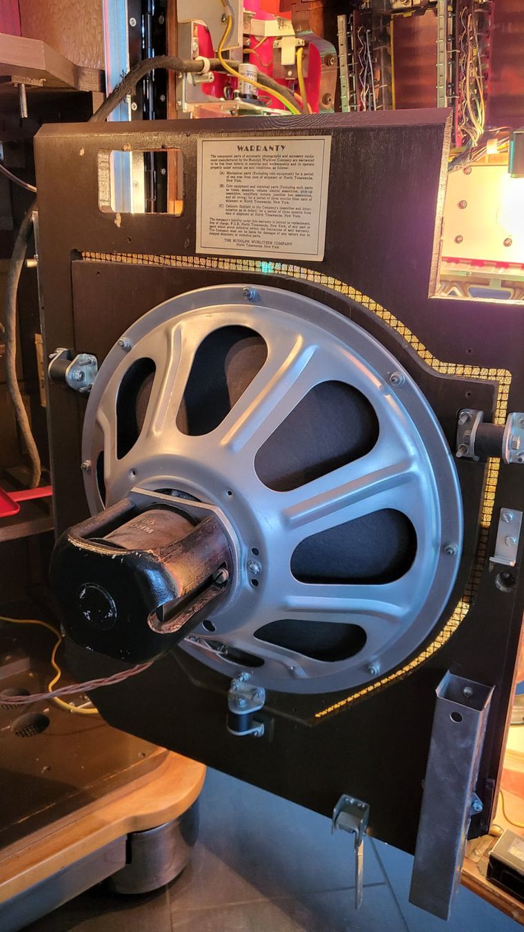 Wurlitzer Jukebox: Wurlitzer 1015 Bubbler 1946, komplett restauriert – Usato da Grenchen venduto da Bosso62 9