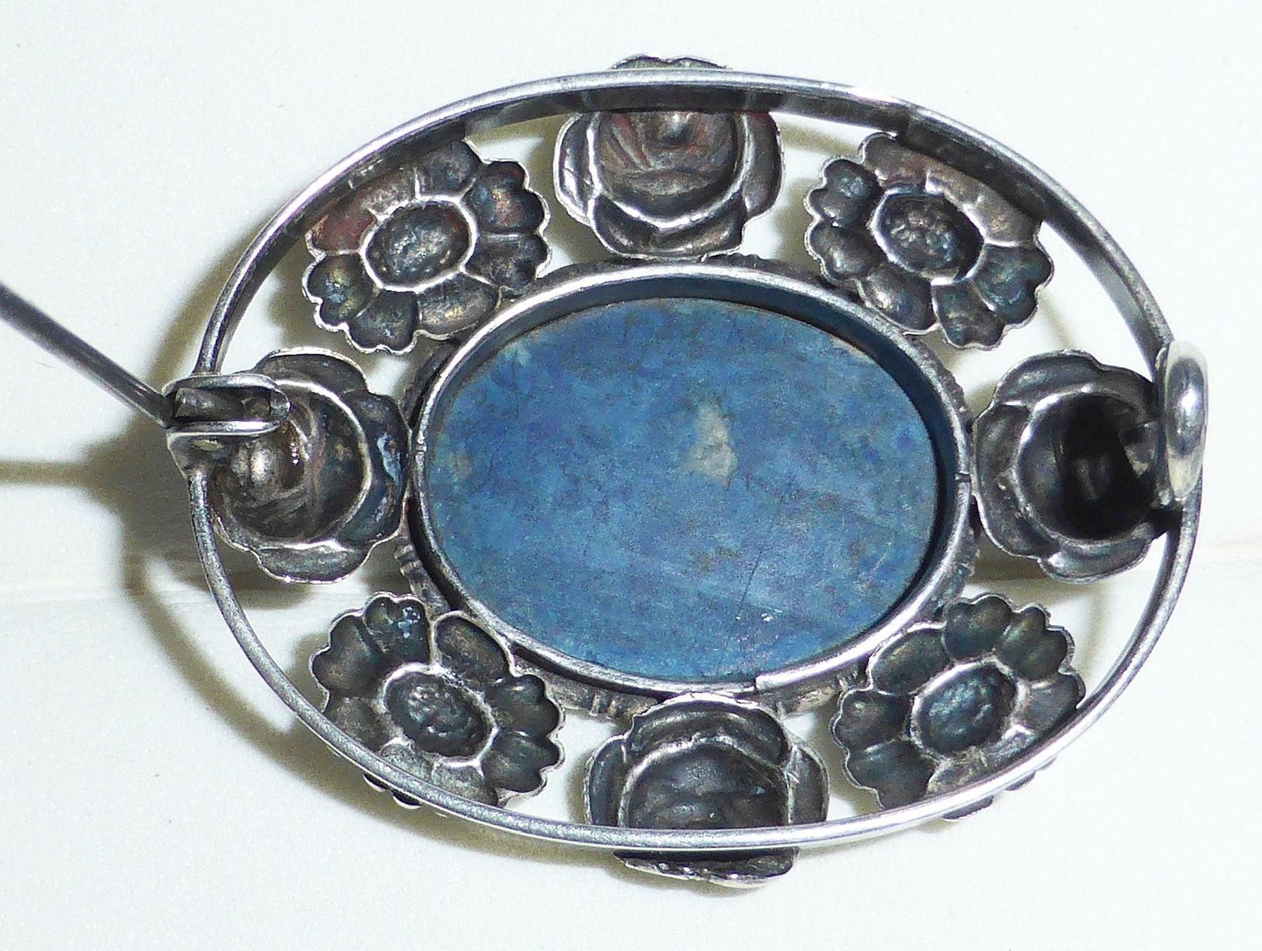 Spille & Fermagli: Wunderschöne Jugendstil-Brosche, Silber mit Lapislazuli – Usato da Sonceboz-Sombeval venduto da Artdecolove 3