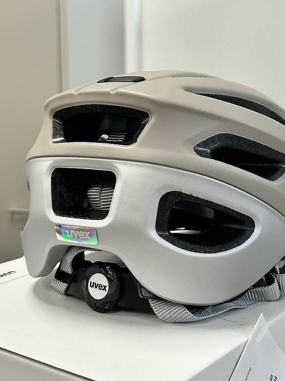 Caschi: Velohelm uvex true cc oak brown-silver matt   – Usato da Sursee venduto da pilatus.sport 2