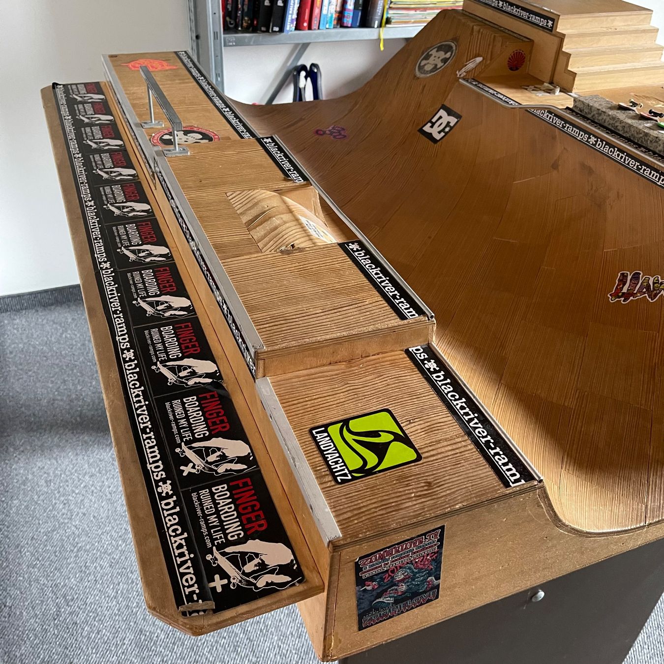 Skateboards: Blackriver Ramps Fingerboard Park Unikat – Gebraucht aus Herisau von OptischeFabrik 3