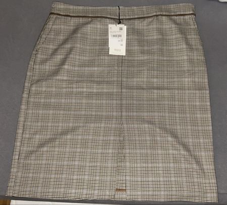 Jupe carreaux, taille M, parfait pour l'automne!