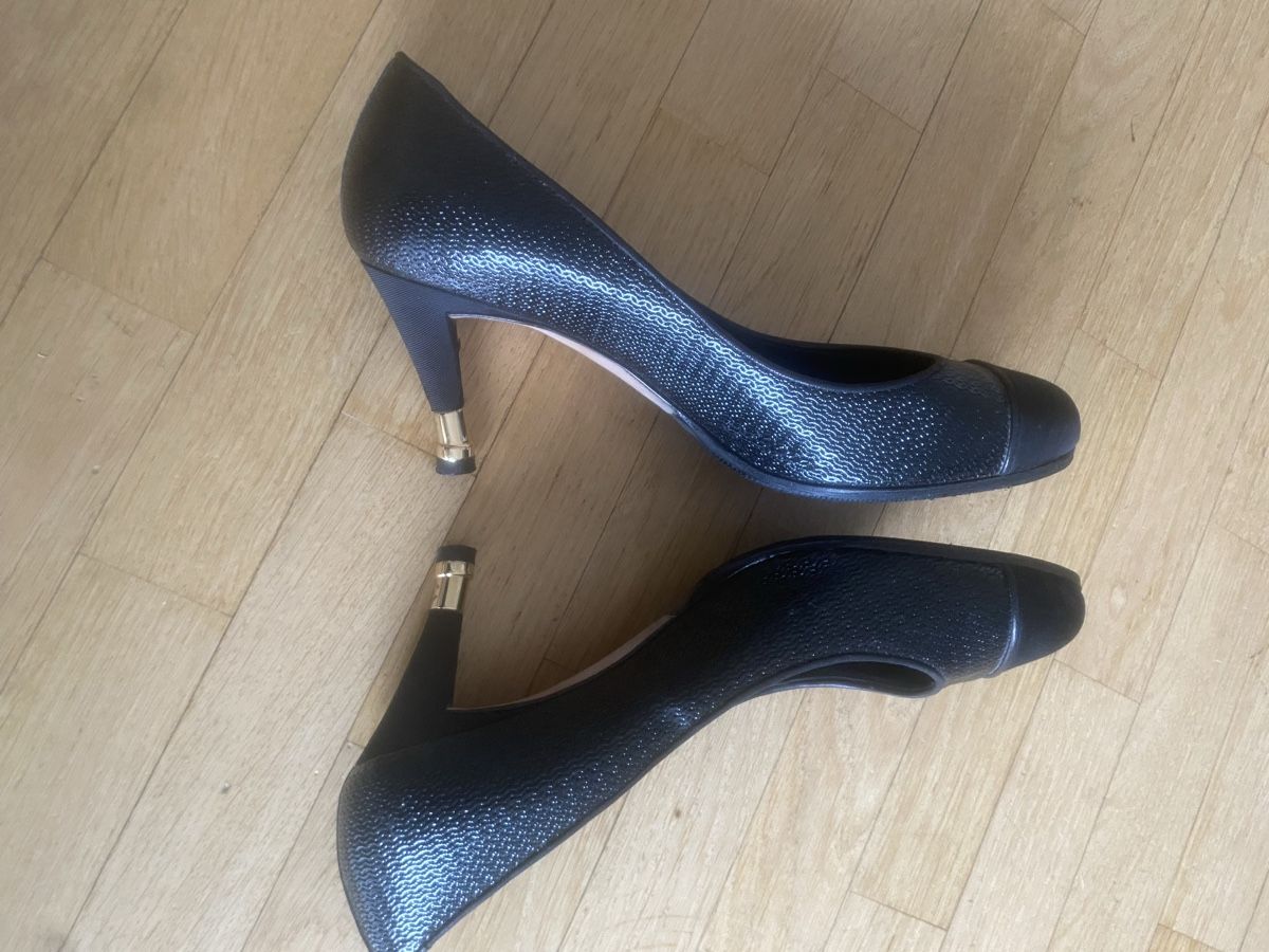 Chanel Scarpe da donna: Escarpins Chanel – Nuovo (secondo la descrizione) da Versoix venduto da wen_75xm 6
