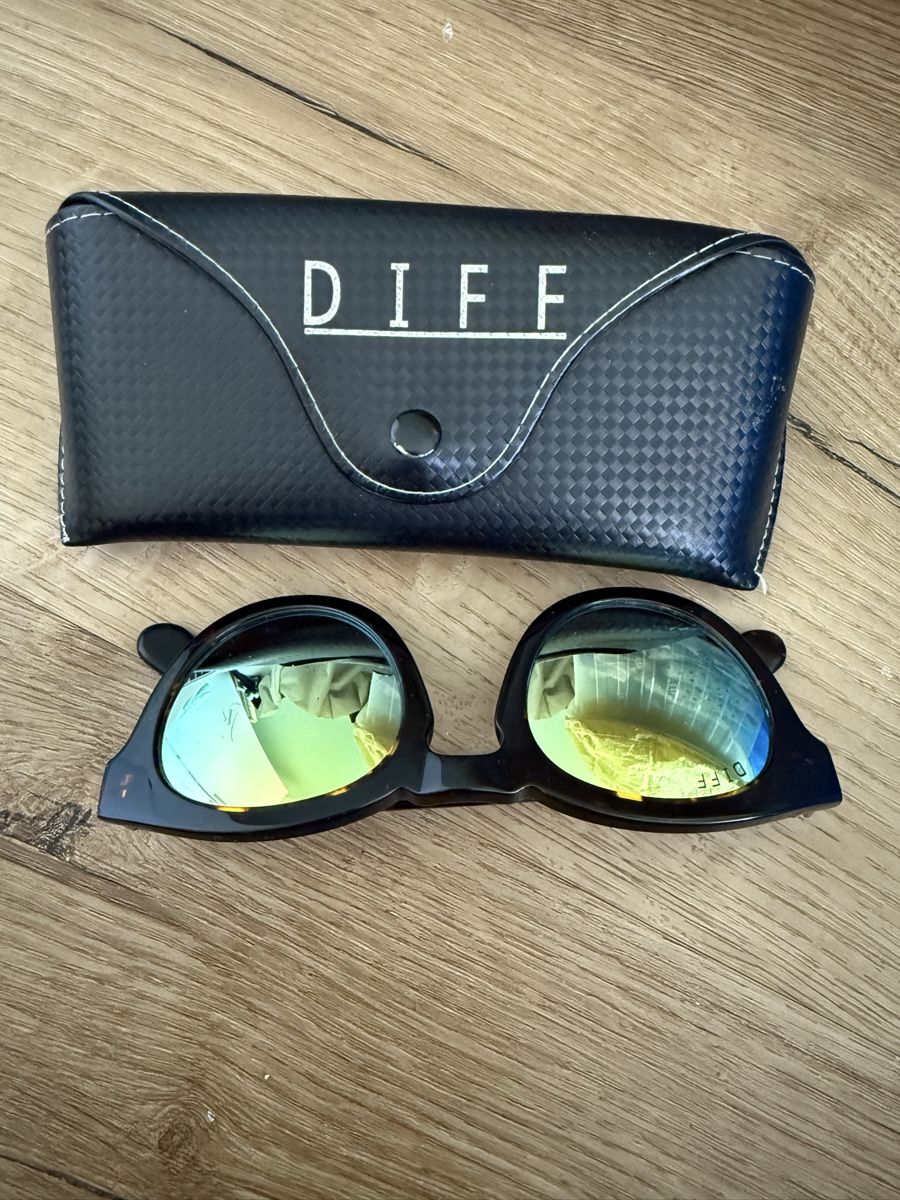 Occhiali & Lenti: Originale DIFF Sonnenbrille - Top Zustand mit Etui! – Nuovo (secondo la descrizione) da Olten venduto da smashbox 1