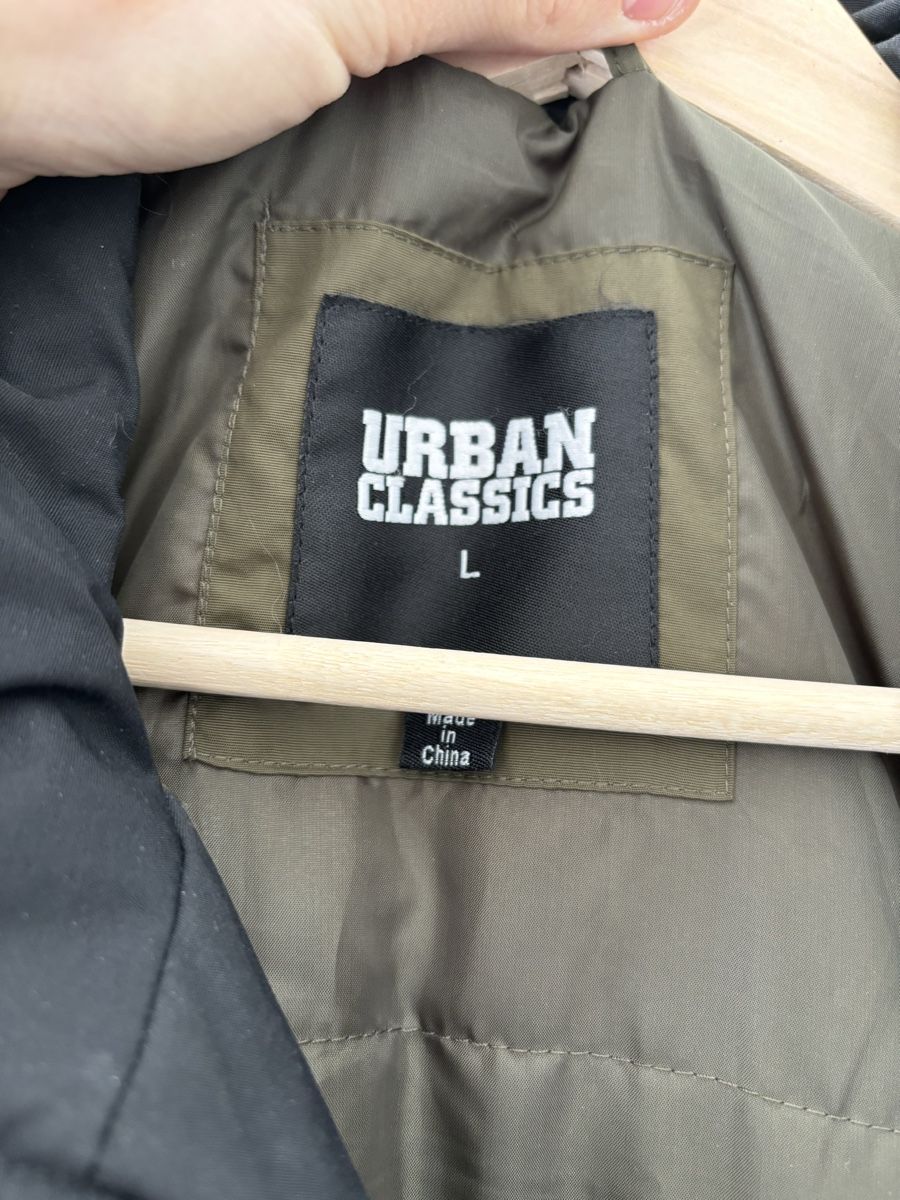 Urban Outfitters Giacche: URBAN CLASSICS Jacke L – Usato da Aarberg venduto da gocardz.shop 2