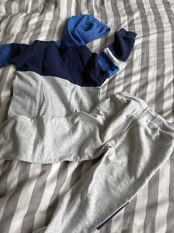 Lotti & Set di vestiti: Kinder Trainer Set Gr. 104 Impidimpi – Usato da Küsnacht ZH venduto da Leen 3
