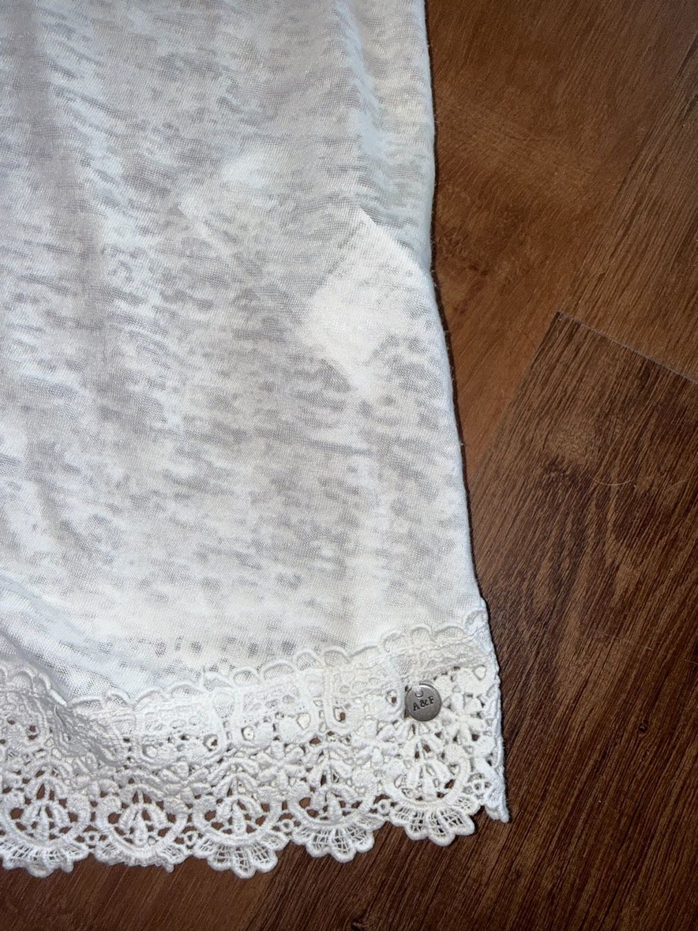 Abercrombie Tops: Abercrombie tank top - M – Gebraucht aus St-Sulpice VD von juhdu 1
