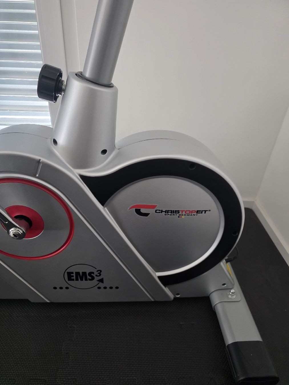 Hometrainer: Christopeit Heimtrainer EMS 3 – Heimtrainer / Ergometer – Nuovo (secondo la descrizione) da Zürich venduto da akw_n6nd 1