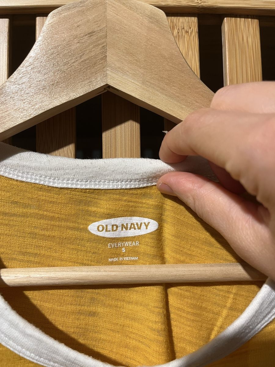 T-shirt: T-Shirt oldnavy Gr. S – Nuovo (secondo la descrizione) da Winterthur venduto da ale_2z22 2