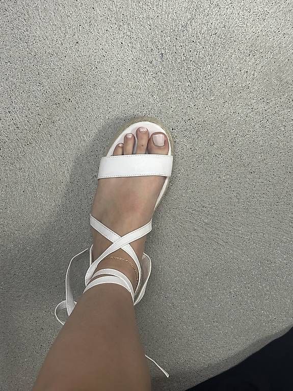 Scarpe da donna: Sandalen zum Schnüren – Usato da Spreitenbach venduto da Sabrina.dc 2