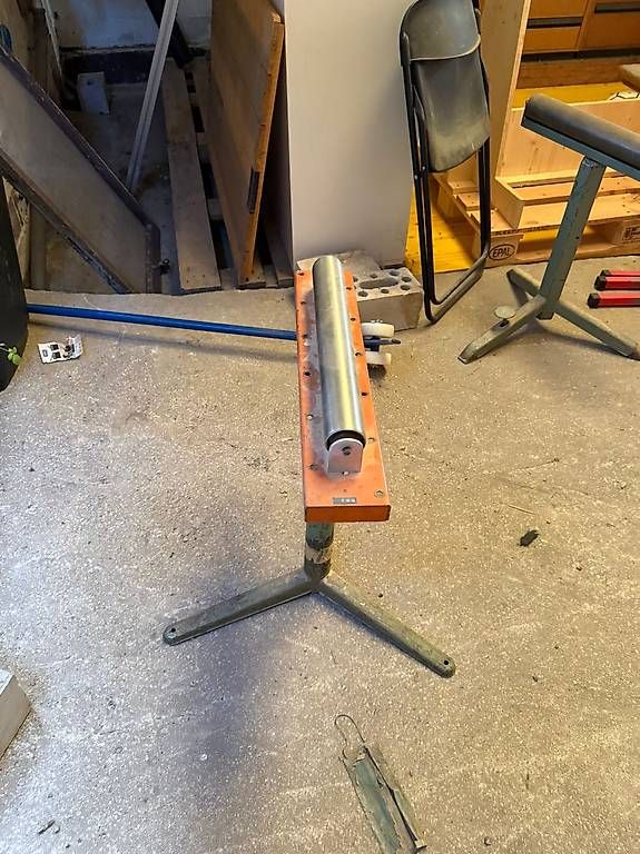 Sonstiges zum Lager & Transport: Rollenbock mit Stahlrolle – Gebraucht aus Bolligen von urs_7b6n 1