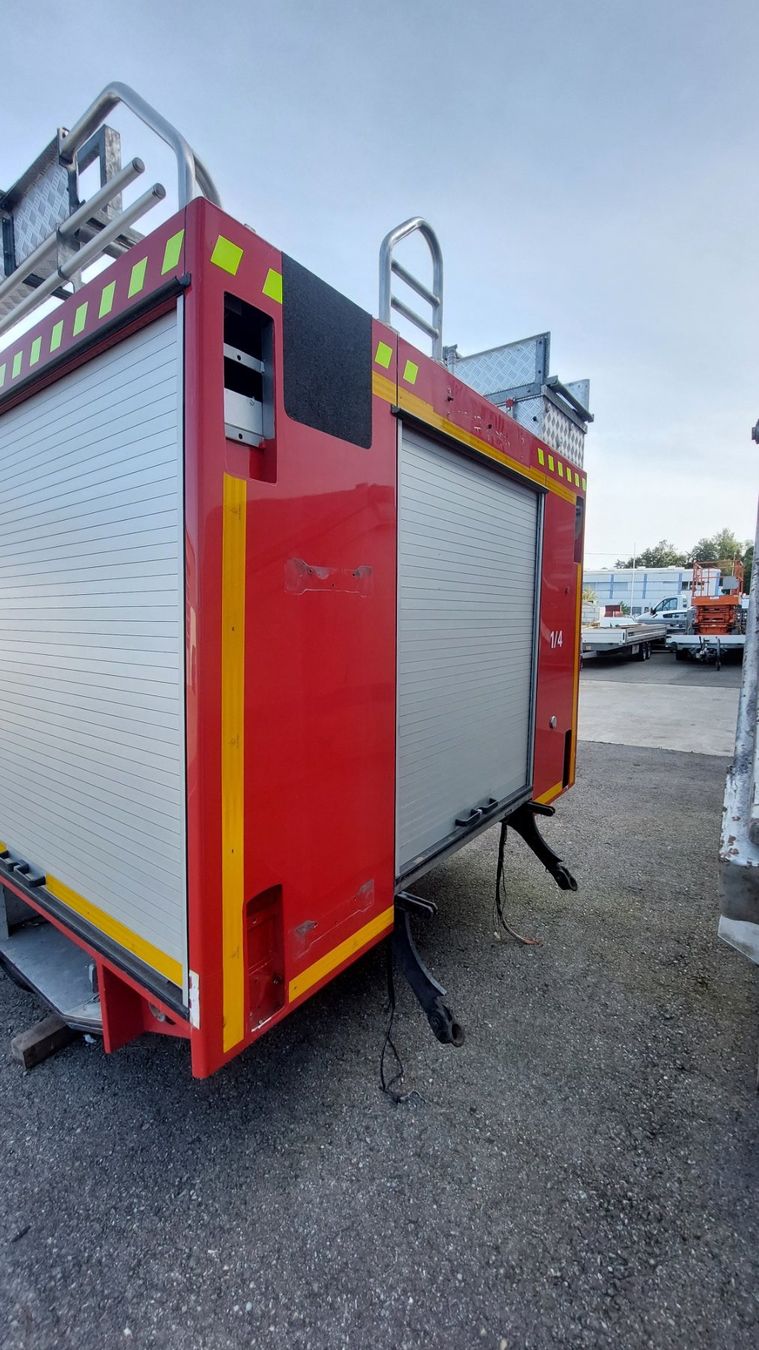 Contenitori edile: Feuerwehr Aufbau Container – Usato da Arnegg venduto da Funny05 4