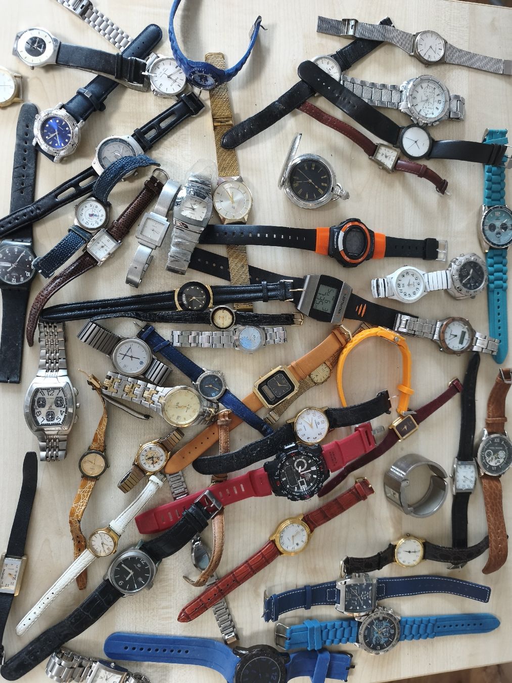 Montres: Armbanduhr lot – D'occasion à Kreuzlingen par dad_9x7b