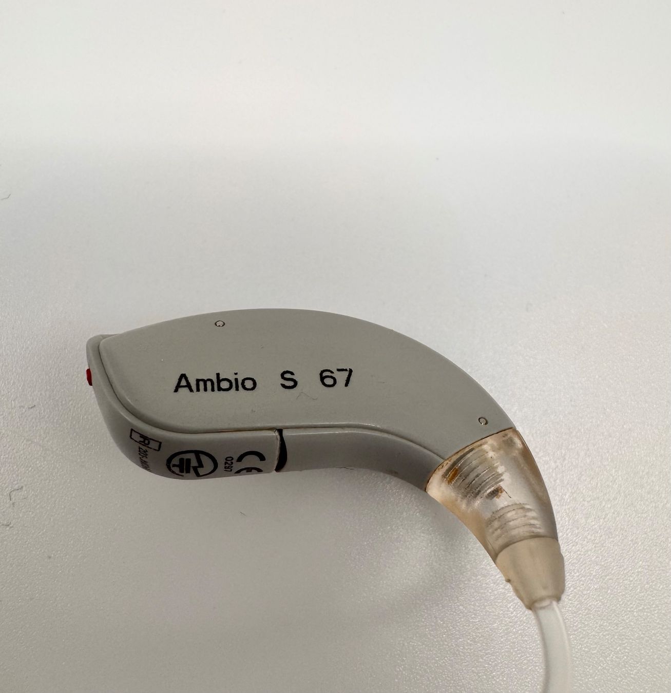Attrezzature mediche: Danalogic Ambio S 67 Hörgerät Rechts – Usato da Hermetschwil-Staffeln venduto da Sigmund57