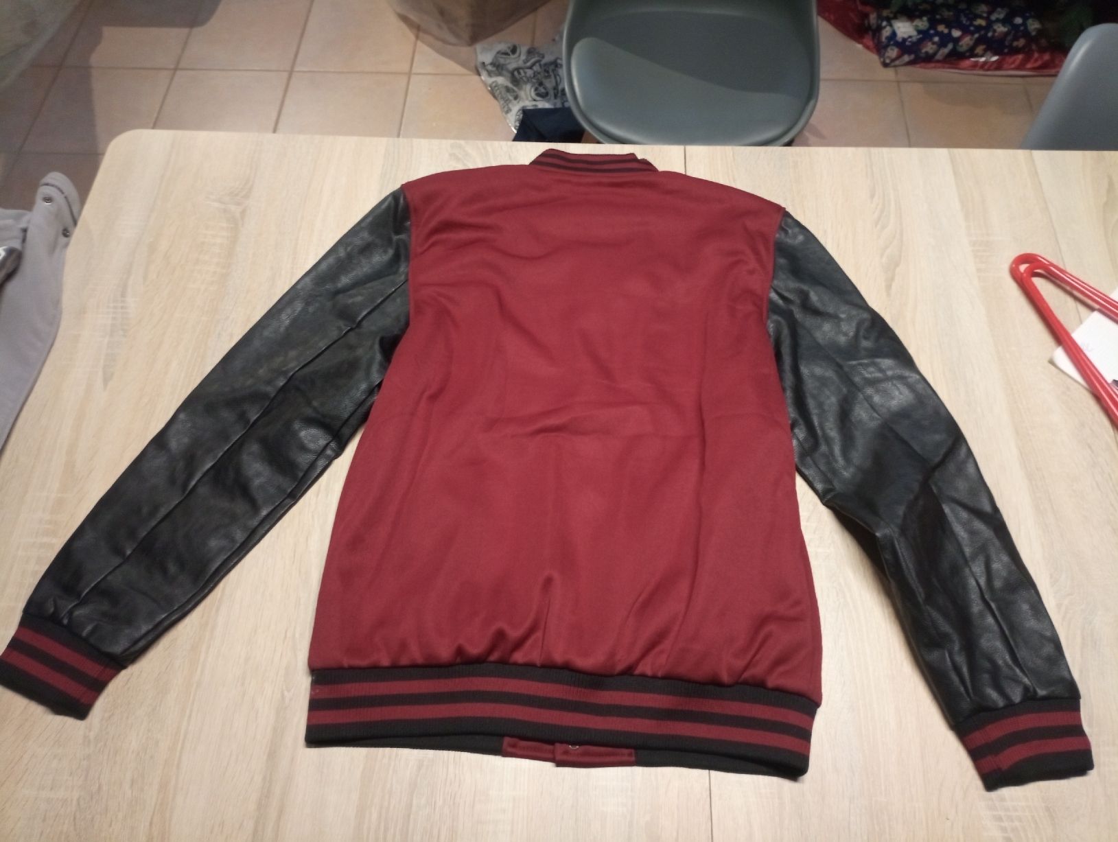 Giacche: veste lègère stretch taille L – Nuovo (secondo la descrizione) da Vullierens venduto da Saway 2