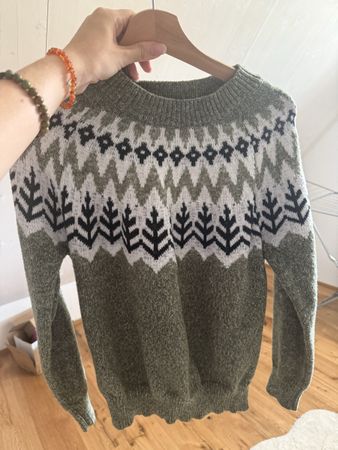 Pullover mit Muster Gruen Polyester Groesse M