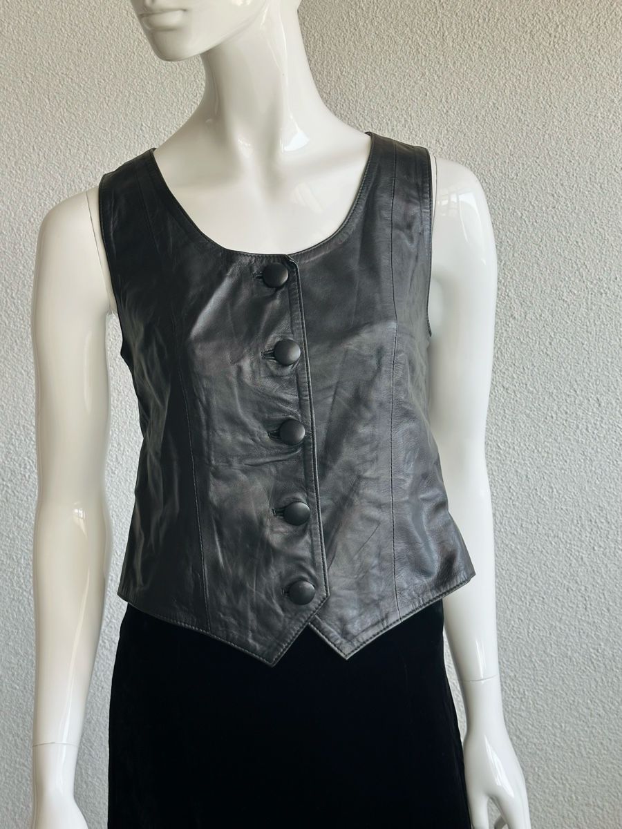 Gilet & Giacche senza maniche: Leather Vest - Black Button Up Style – Usato da Vevey venduto da ledidream 8