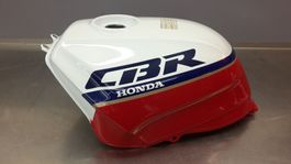 Honda CBR1000F Benzintank