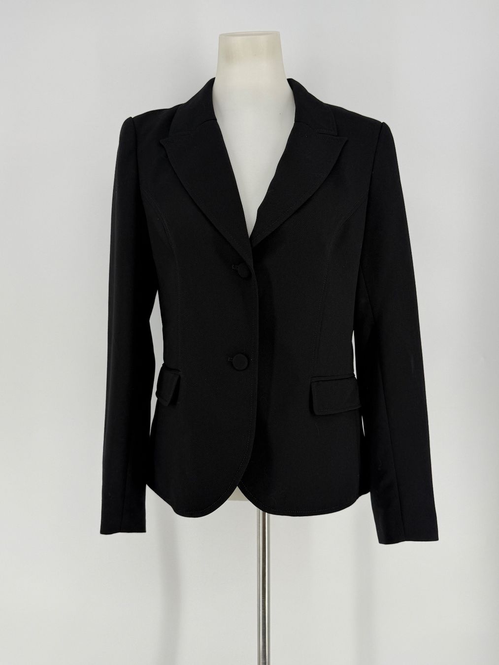 H&M Vestes: Blazer Gr. 38 von H&M – D'occasion à Auenstein par moin.