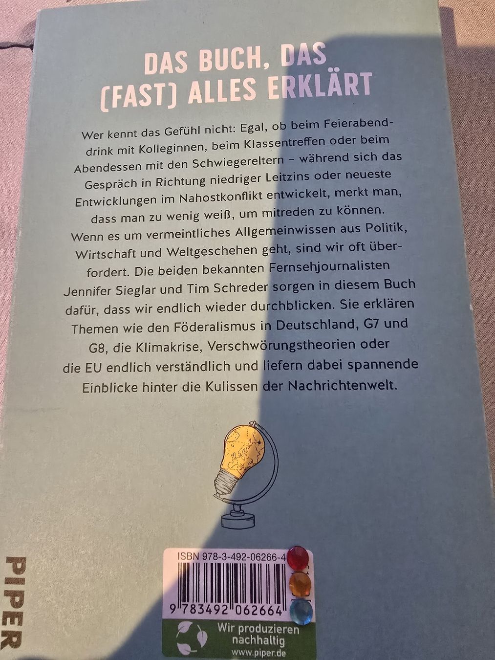 Libri: Buch "Nie wieder keine Ahnung" – Nuovo (secondo la descrizione) da Heerbrugg venduto da aar_jlq5 1