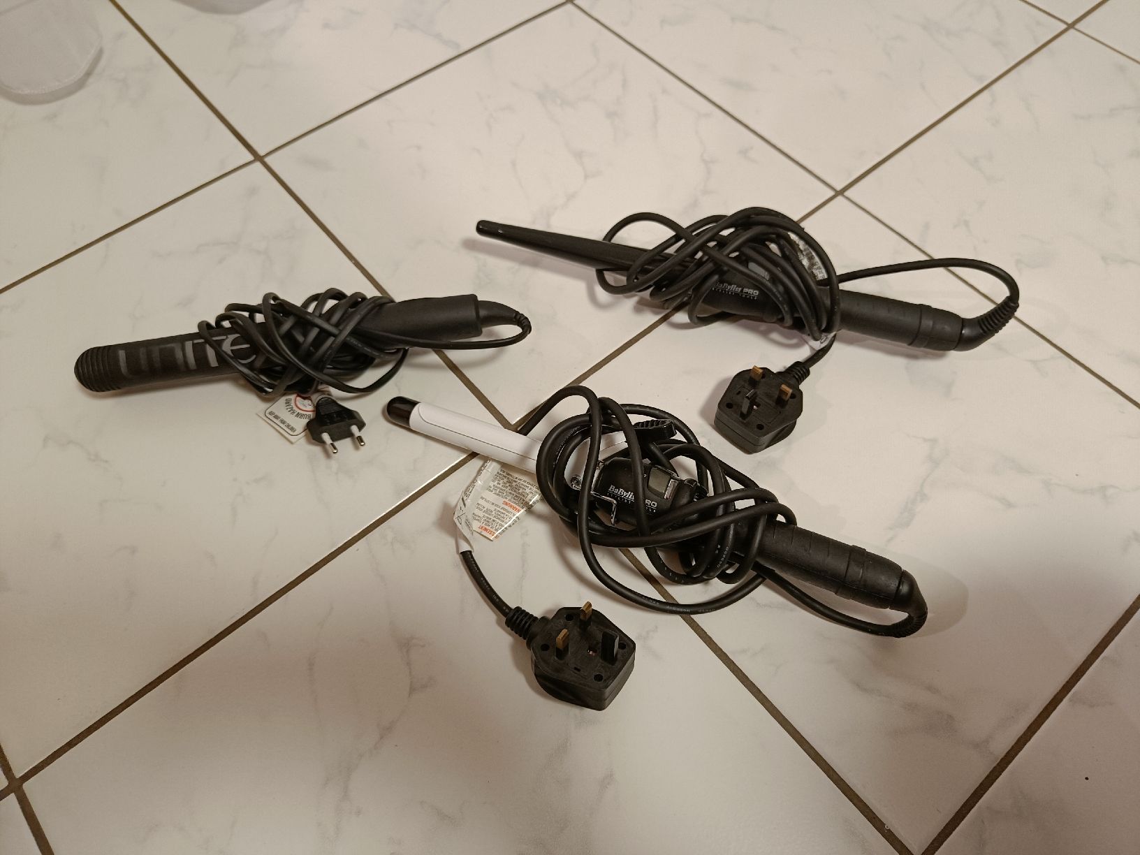 BaByliss Piastre & Arricciacapelli: Babyliss Lockenstab – Usato da Schwyz venduto da Francesca54