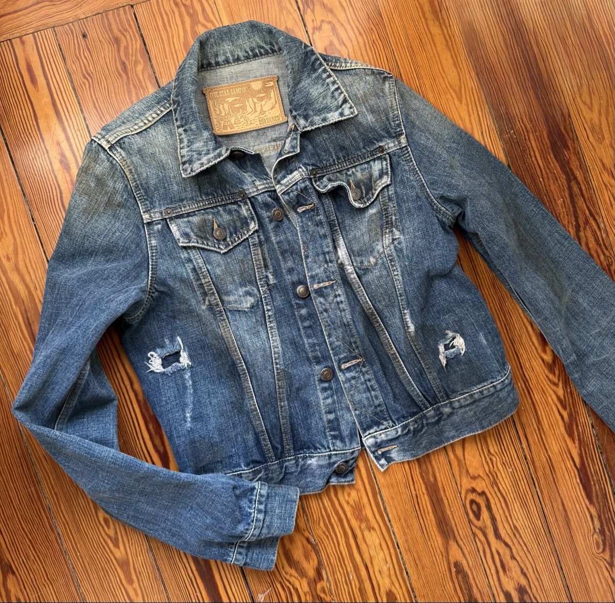 Dsquared2 Jacken: Dsquared2 “Five Star Campin’” Vintage Denim Jacket – Gebraucht aus Vevey von mmmariya_3m 1